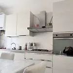Angela's Apartment. Elegant Two Bedroom House In Irsina