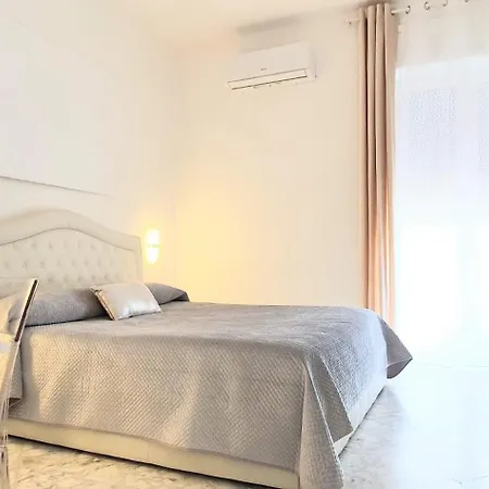 Angela's Apartment. Elegant Two Bedroom House In * Irsina