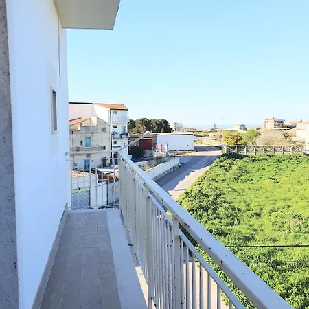 Angela's Apartment. Elegant Two Bedroom House In Apartament
